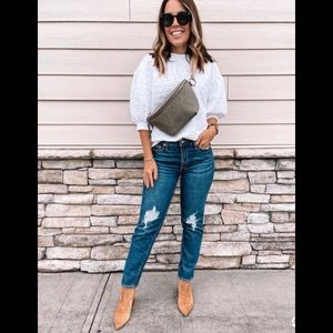 Large Fanny Pack “universal thread”